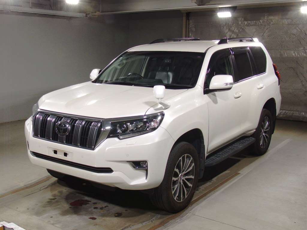 2018 Toyota Land Cruiser Prado TRJ150W[0]