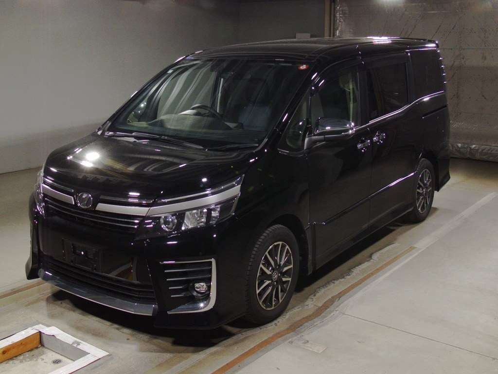 2016 Toyota Voxy ZRR80W[0]