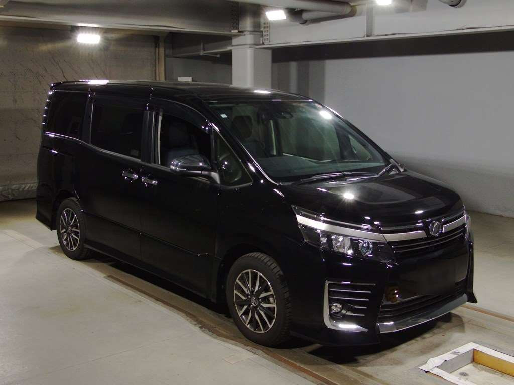 2016 Toyota Voxy ZRR80W[2]