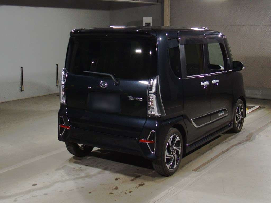 2022 Daihatsu Tanto Custom LA650S[1]