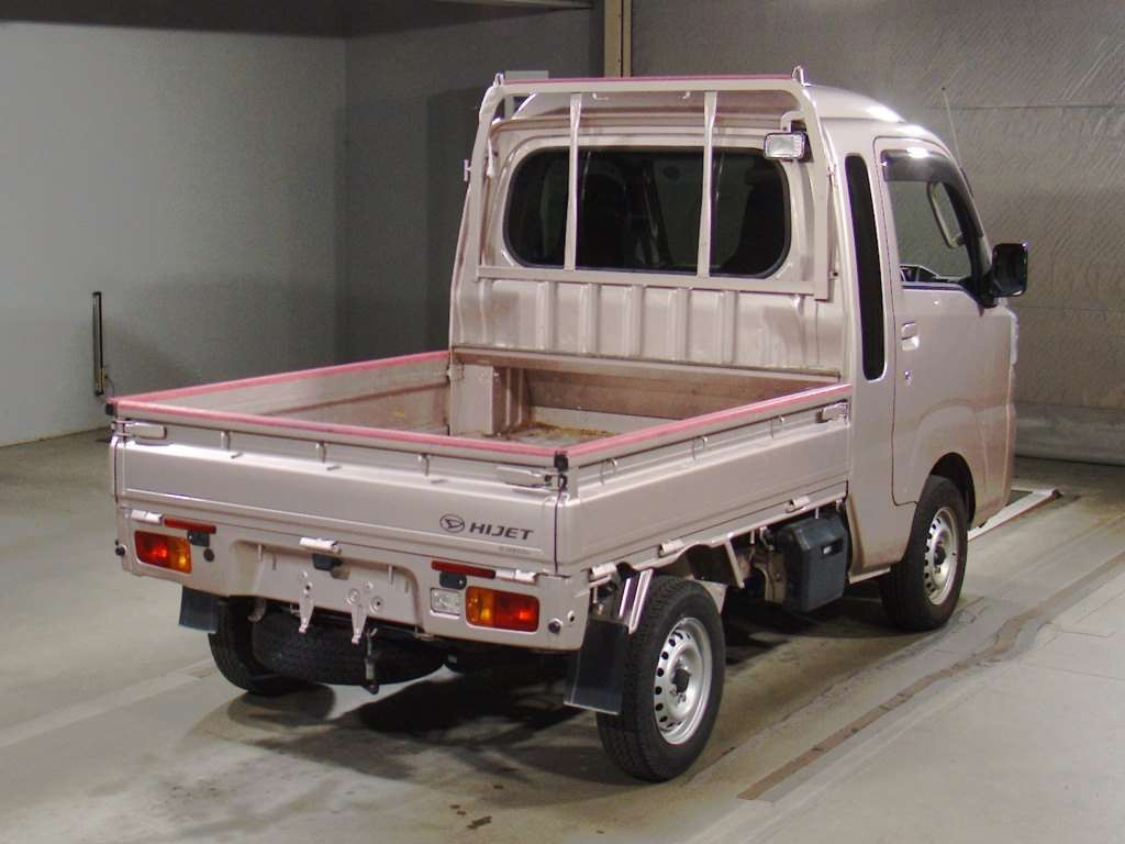 2020 Daihatsu Hijet Truck S500P[1]