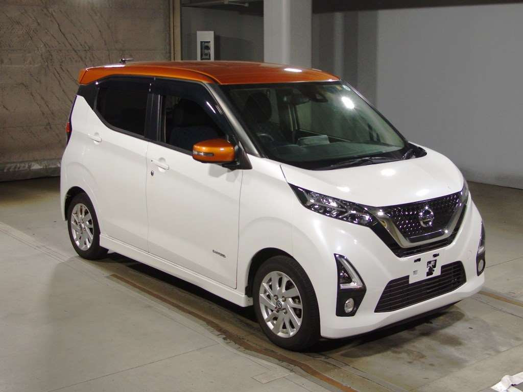 2020 Nissan DAYZ B44W[2]