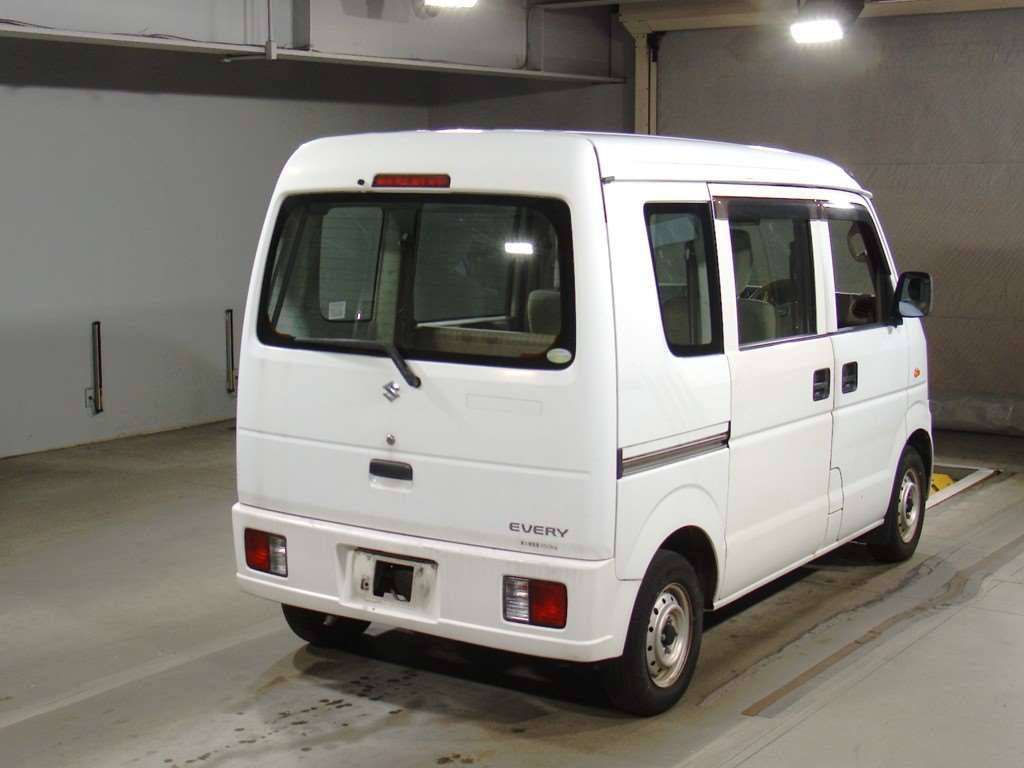 2012 Suzuki Every DA64V[1]