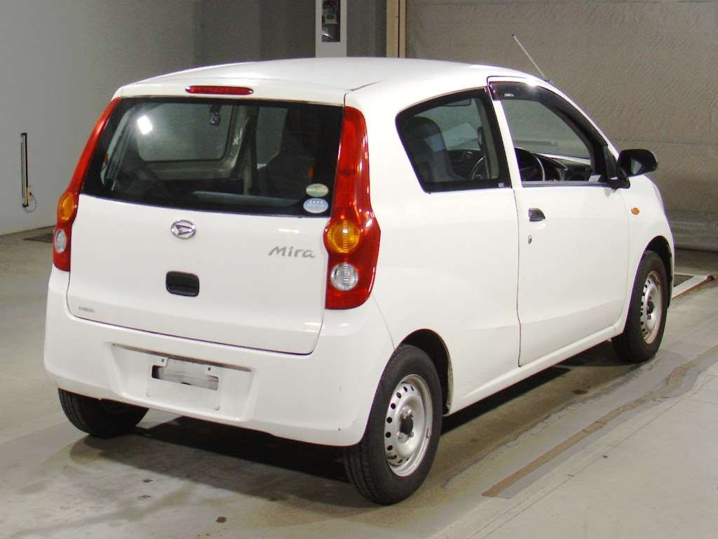 2016 Daihatsu Mira L275V[1]