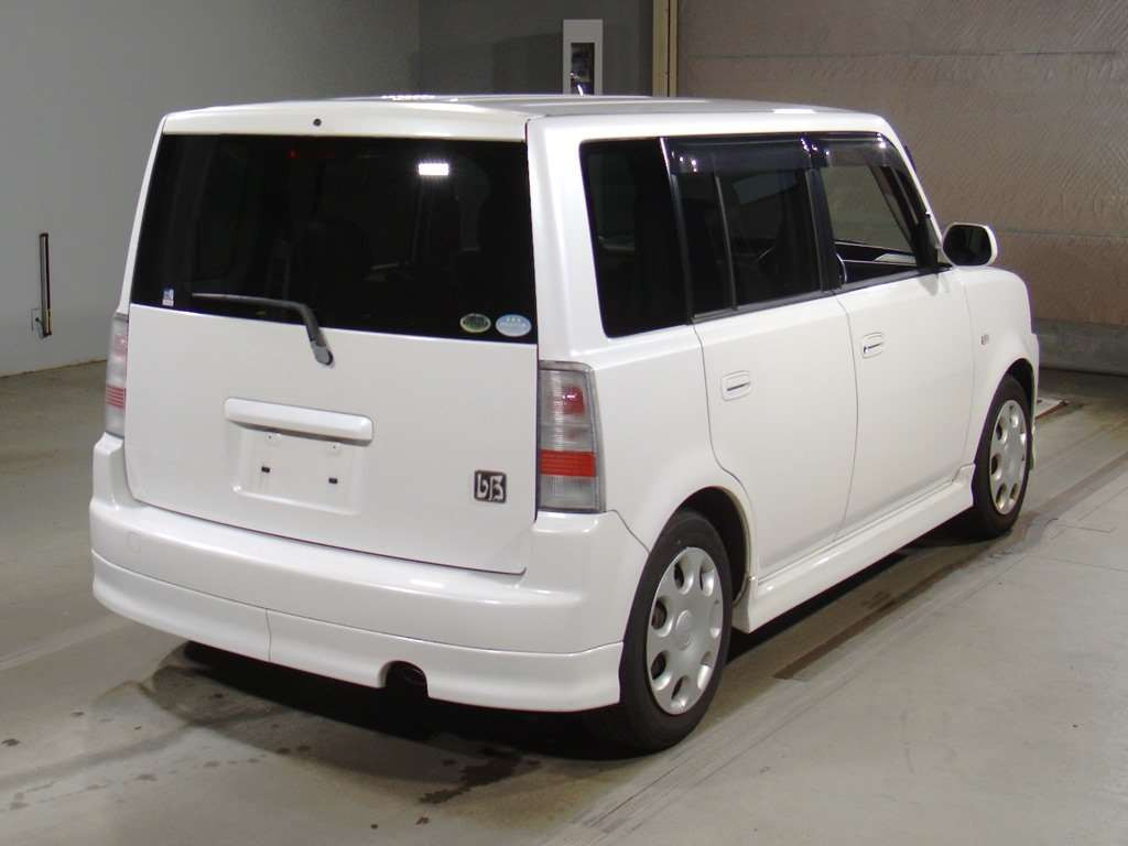 2005 Toyota bB NCP31[1]