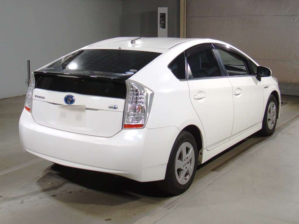 2009 Toyota Prius ZVW30[1]