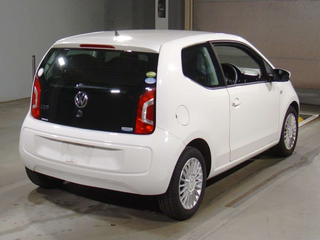 2012 Volkswagen up! AACHY[1]