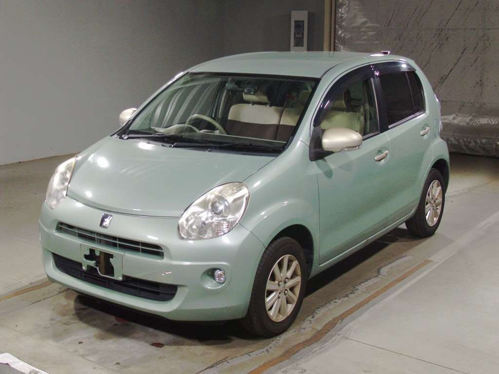 2010 Toyota Passo NGC30[0]