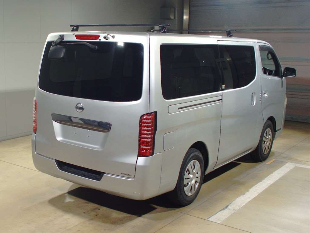 0 Nissan NV350 CARAVAN VAN VW2E26[1]