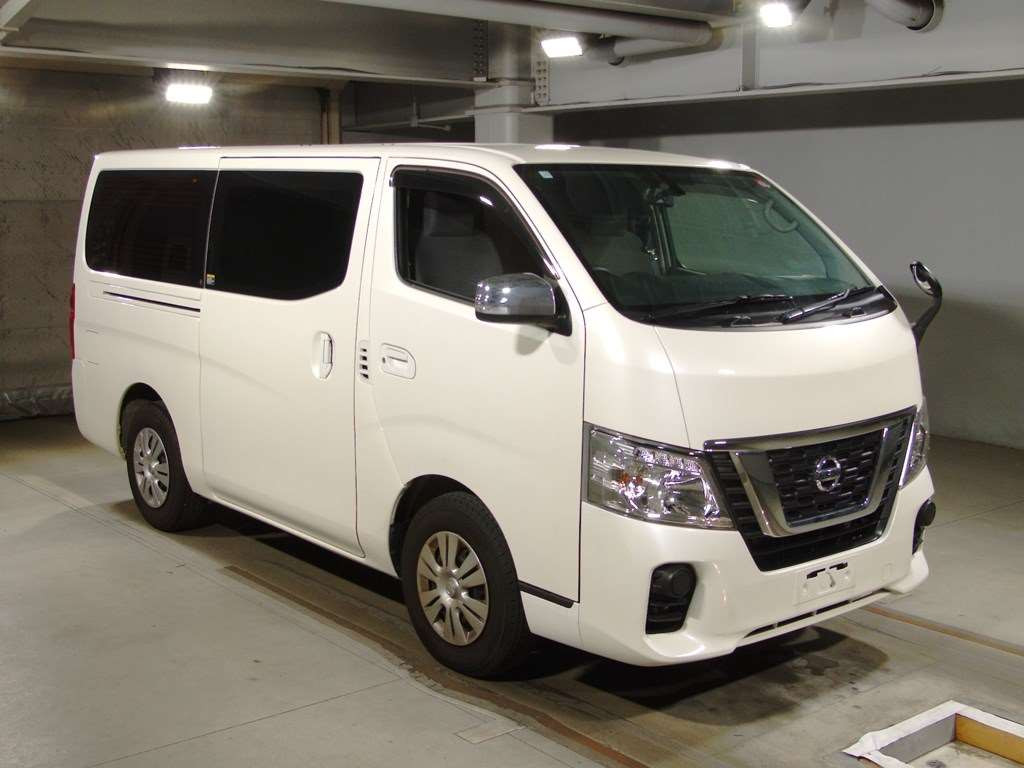 2019 Nissan NV350 CARAVAN VAN VW2E26[2]