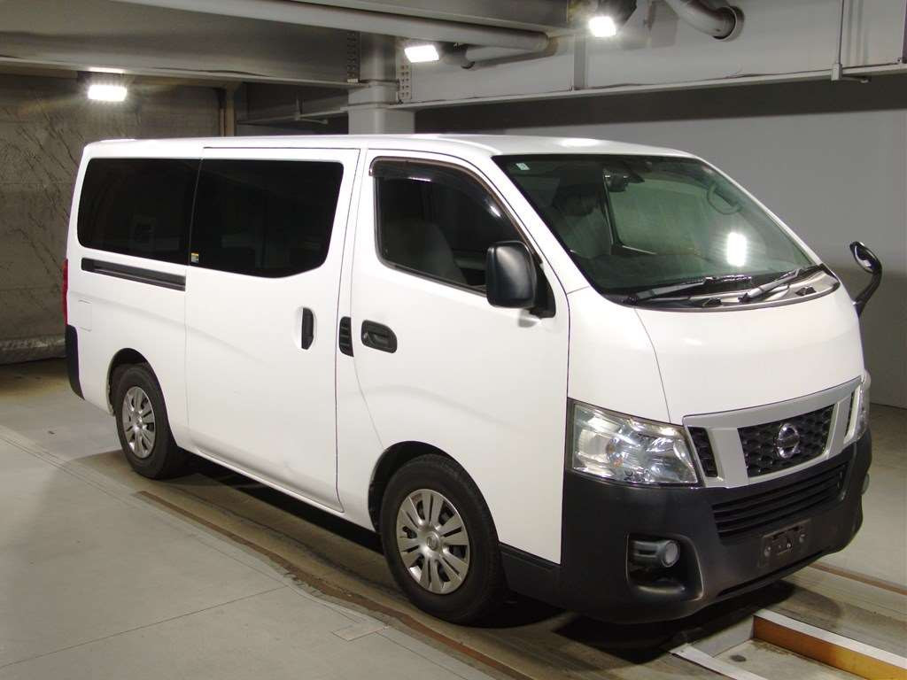 2016 Nissan NV350 CARAVAN VAN VR2E26[2]