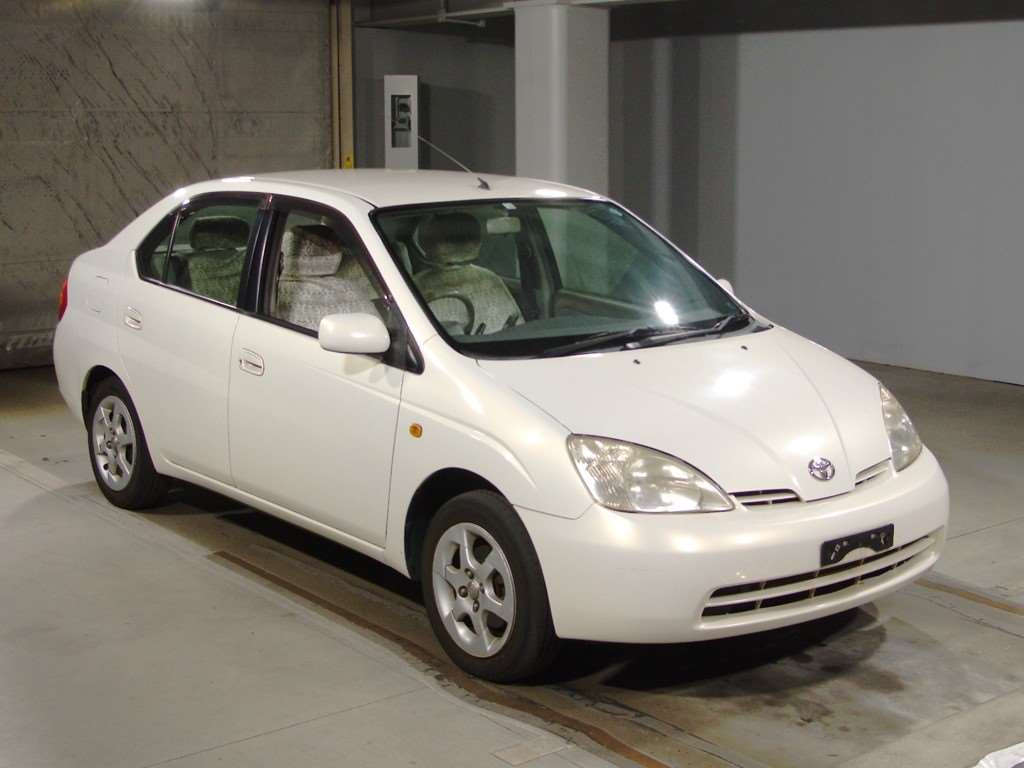 2000 Toyota Prius NHW11[2]