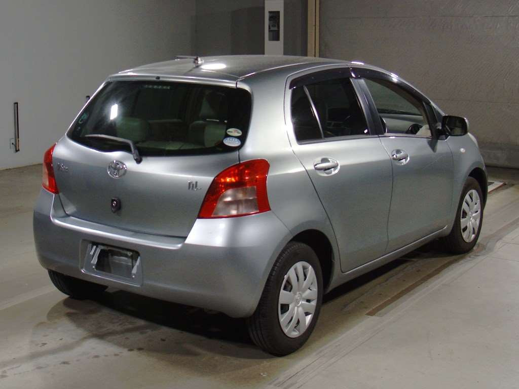 2006 Toyota Vitz KSP90[1]