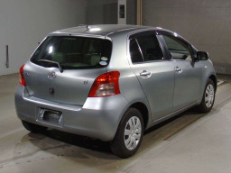 2006 Toyota Vitz