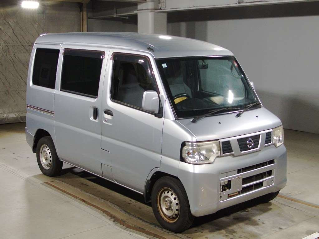 2013 Nissan Clipper Van U71V[2]