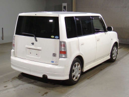 2005 Toyota bB