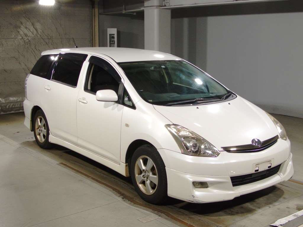 2007 Toyota Wish ZNE10G[2]