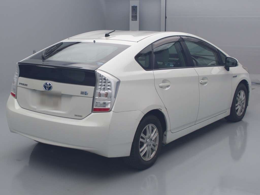 2009 Toyota Prius ZVW30[1]