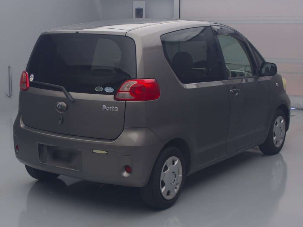 2006 Toyota Porte NNP10[1]