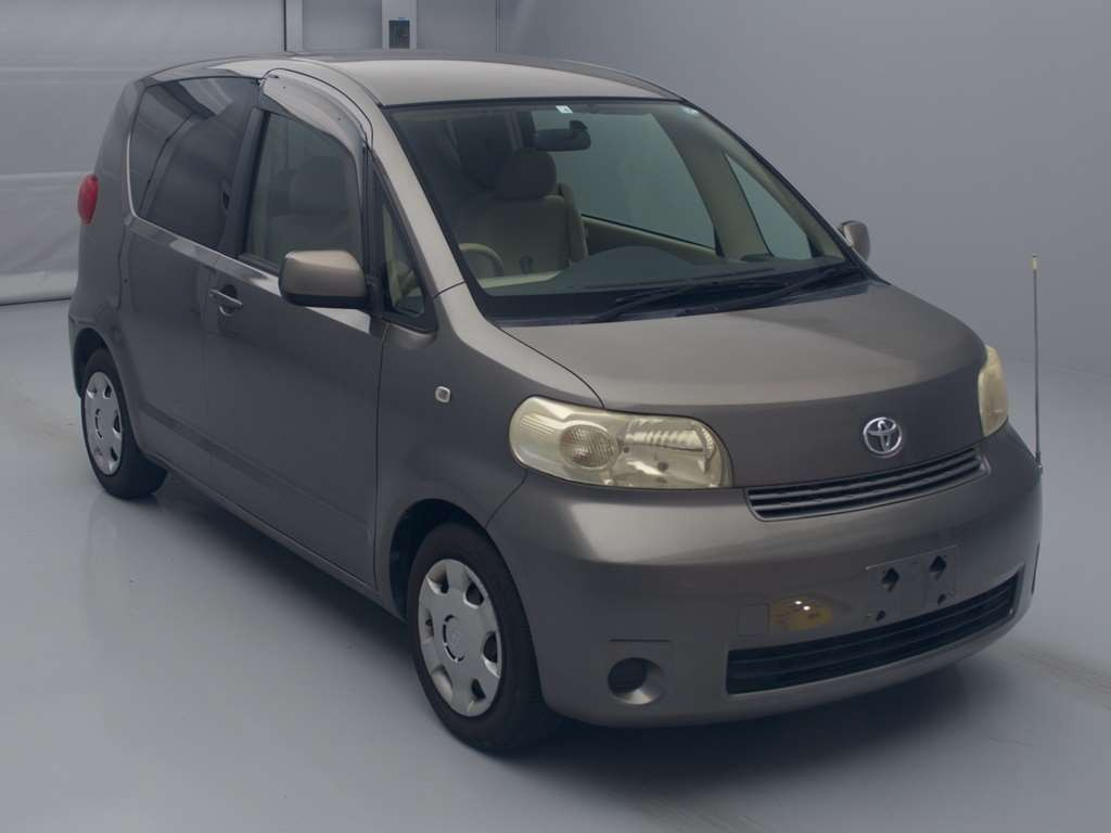 2006 Toyota Porte NNP10[2]