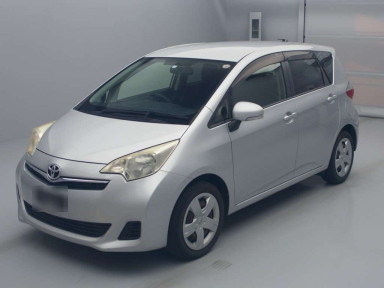 2012 Toyota Ractis