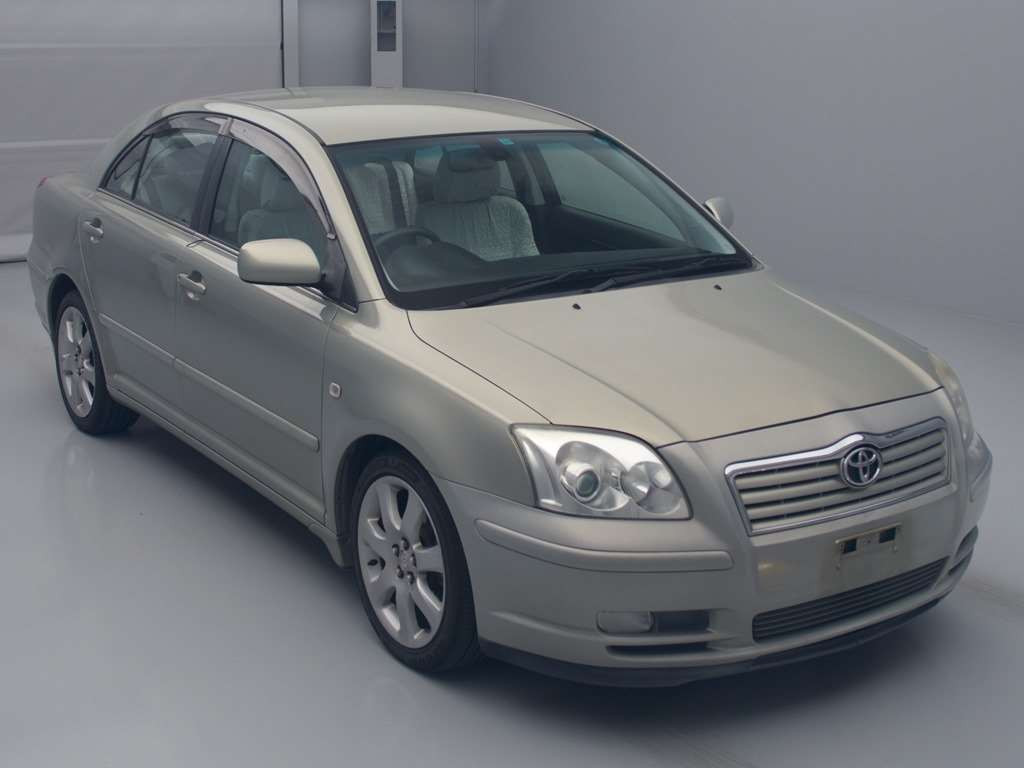 2003 Toyota Avensis AZT250[2]