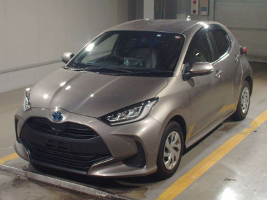 2021 Toyota YARIS