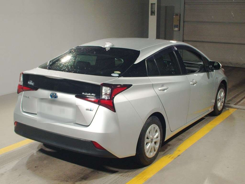 2019 Toyota Prius ZVW51[1]