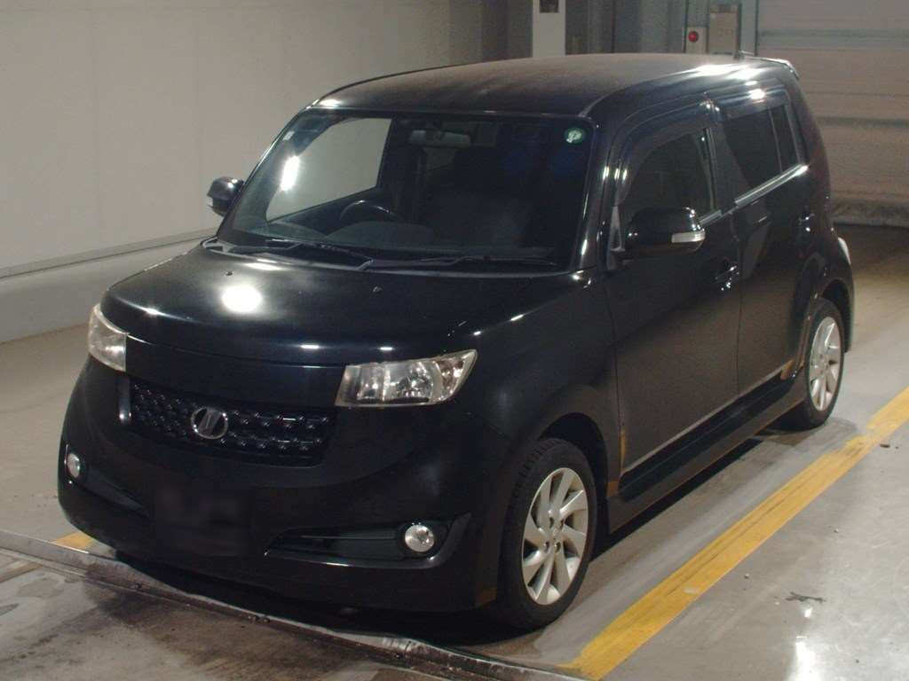 2011 Toyota bB QNC21[0]