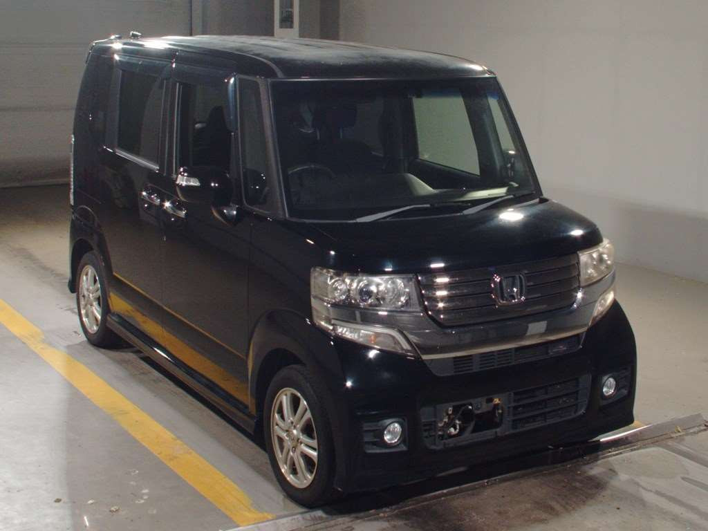 2011 Honda N-BOX CUSTOM JF1[2]