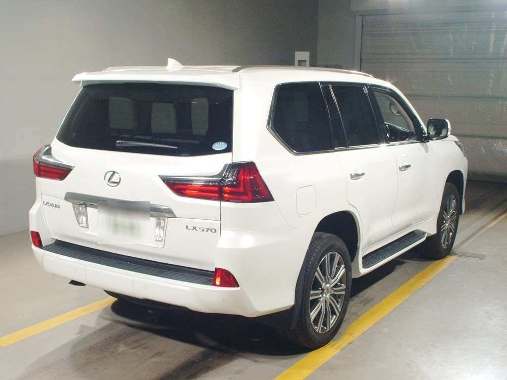 2016 Lexus LX URJ201W[1]