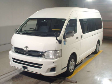 2010 Toyota Regiusace Van