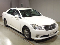 2012 Toyota Crown