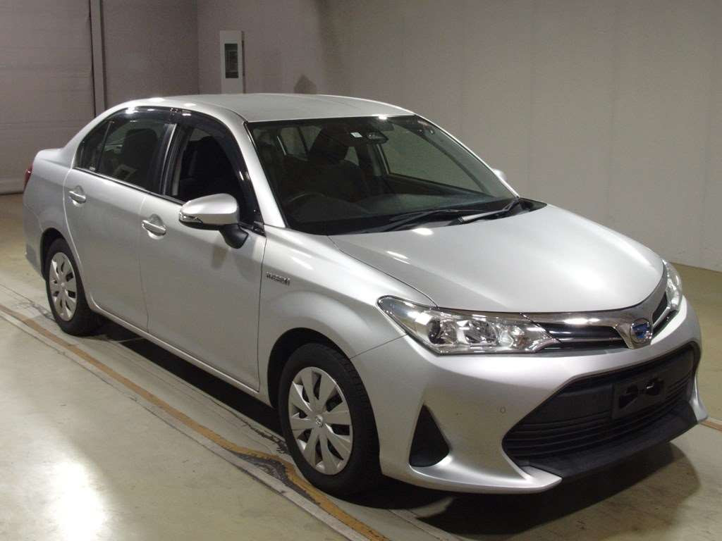 2019 Toyota Corolla Axio NKE165[2]