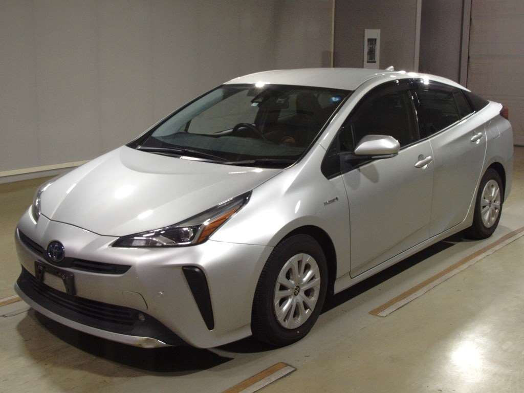 2019 Toyota Prius ZVW51[0]