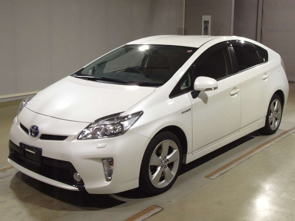 2014 Toyota Prius ZVW30[0]