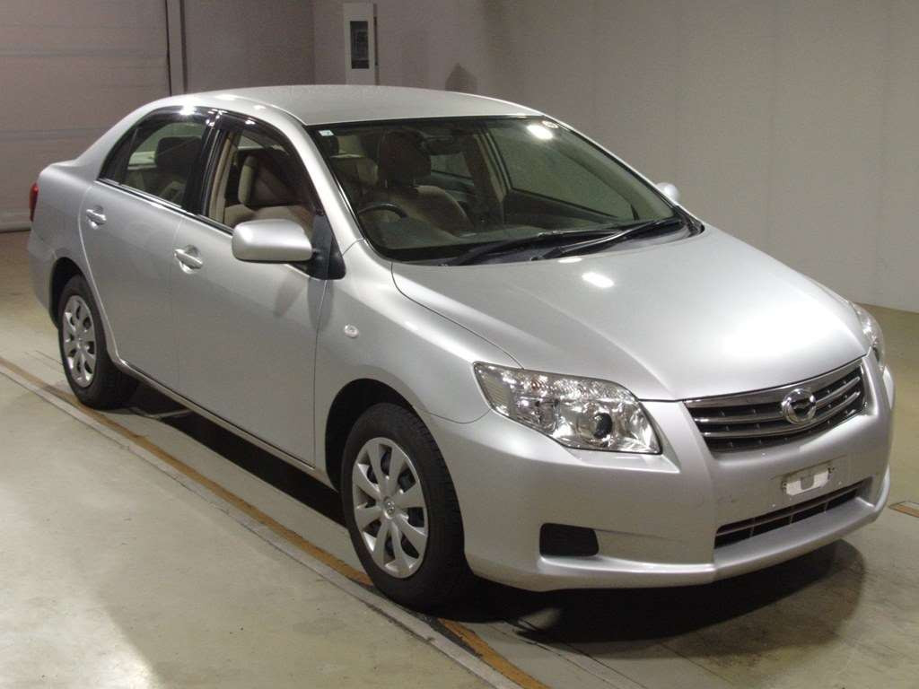 2010 Toyota Corolla Axio NZE141[2]