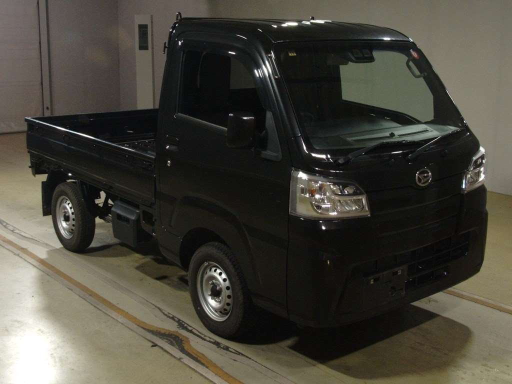 2021 Daihatsu Hijet Truck S500P[2]