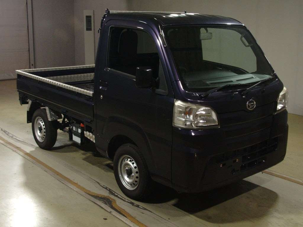 2016 Daihatsu Hijet Truck S500P[2]