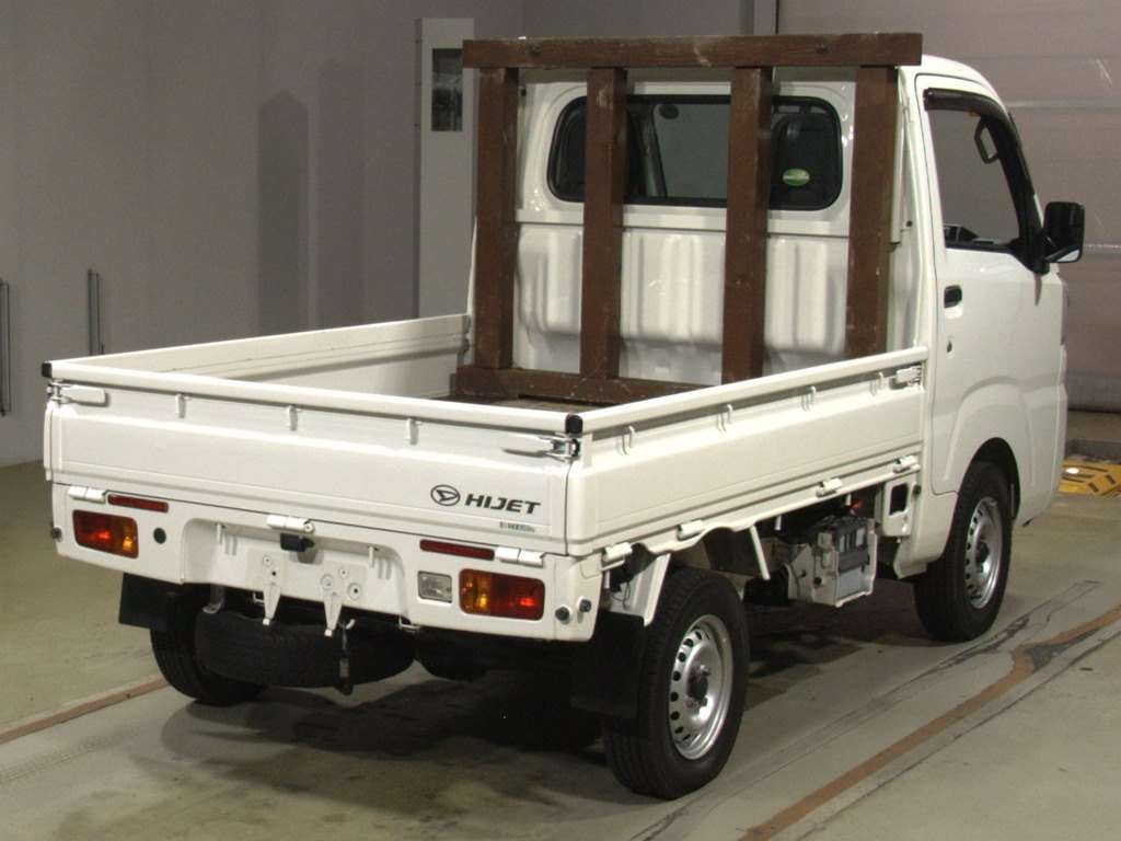 2017 Daihatsu Hijet Truck S500P[1]