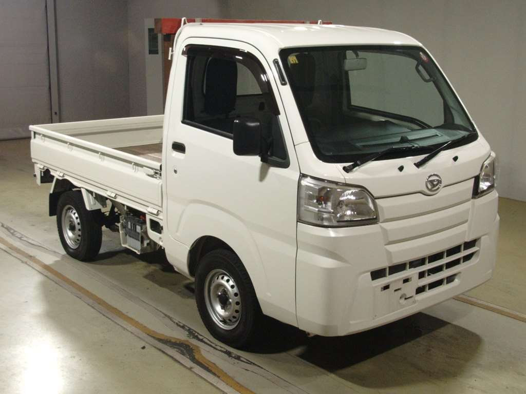 2017 Daihatsu Hijet Truck S500P[2]