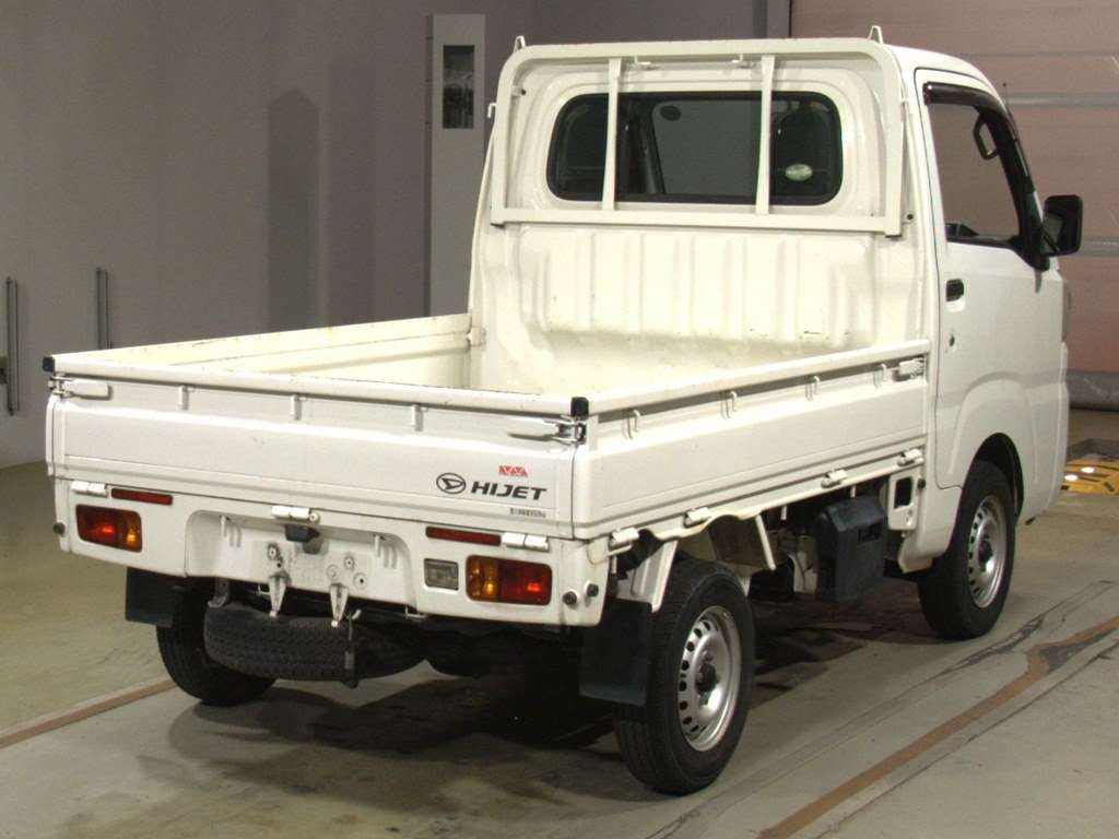 2015 Daihatsu Hijet Truck S500P[1]