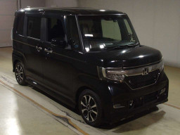 2019 Honda N-BOX CUSTOM