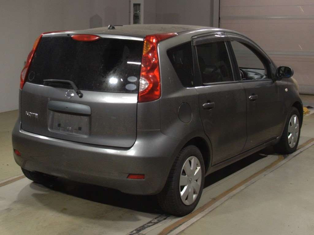 2010 Nissan Note E11[1]