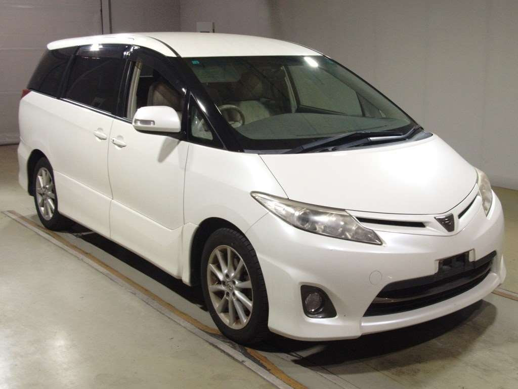 2010 Toyota Estima ACR50W[2]