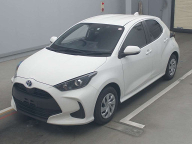 2021 Toyota YARIS