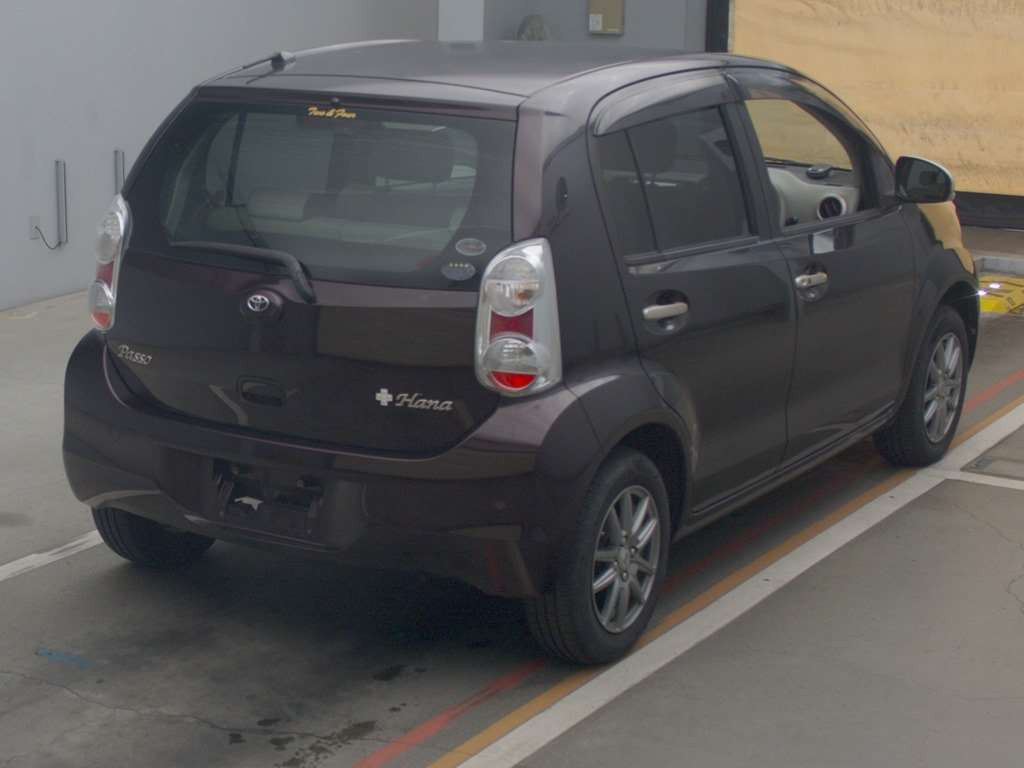 2011 Toyota Passo KGC30[1]