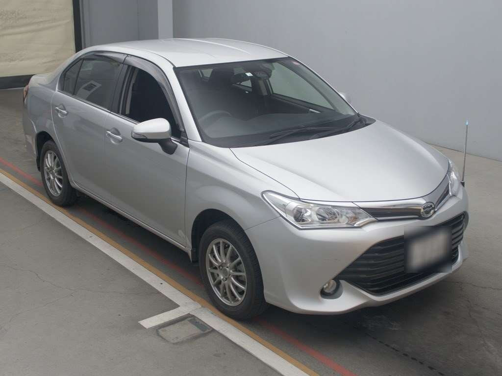 2016 Toyota Corolla Axio NZE164[2]