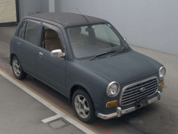 2003 Daihatsu Miragino