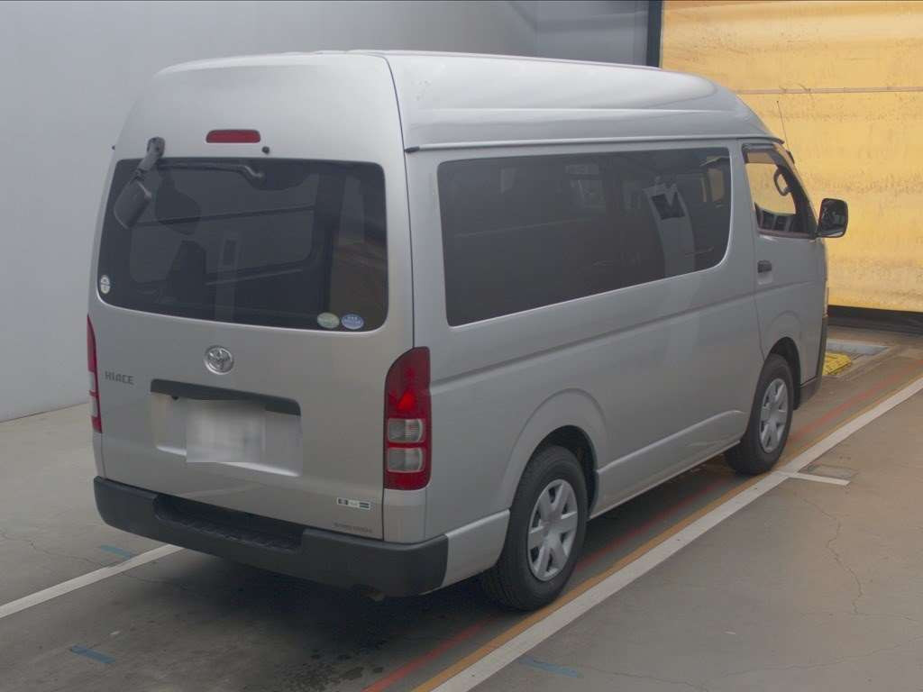 2014 Toyota Hiace Van TRH200K[1]